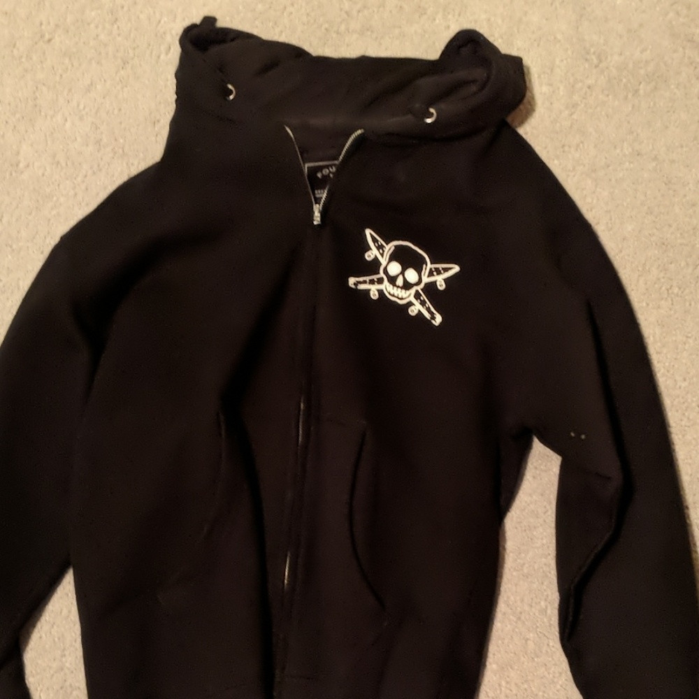 Fourstar skateboarding hoodie